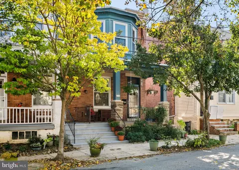 224 E Sydney St, Philadelphia, PA 19119