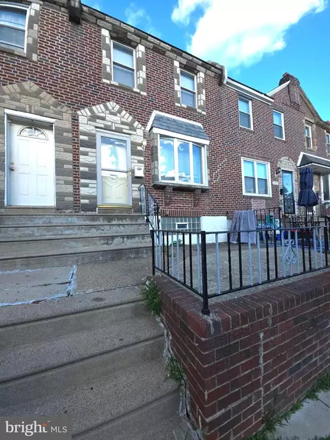 4405 Loring St, Philadelphia, PA 19136