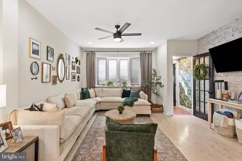 2645 E Monmouth St, Philadelphia, PA 19134