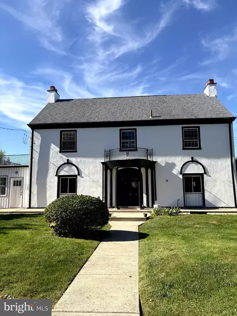 8050 Verree Rd, Philadelphia, PA 19111