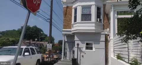 5600 N Sydenham St, Philadelphia, PA 19141