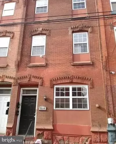 2214 N 16th St, Philadelphia, PA 19132