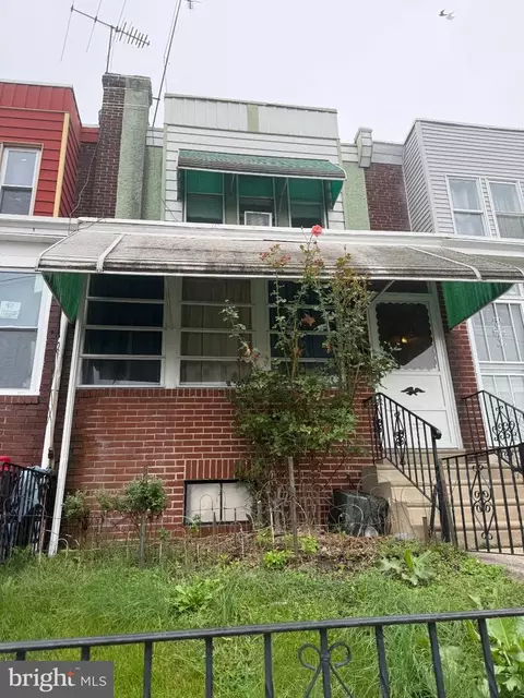 7359 Theodore St, Philadelphia, PA 19153
