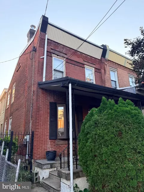 1624 Dyre St, Philadelphia, PA 19124