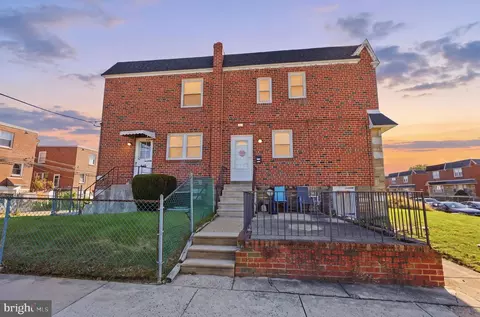 1701 Kendrick St, Philadelphia, PA 19152