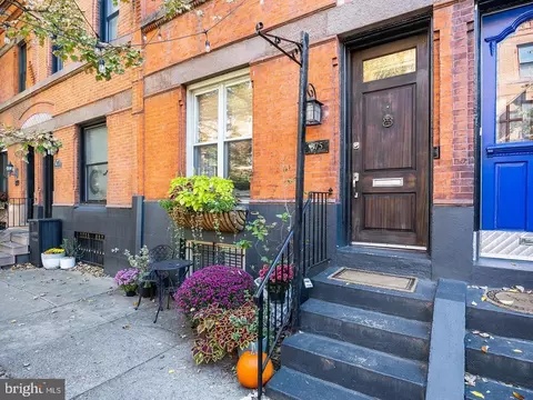 875 N 25th St, Philadelphia, PA 19130
