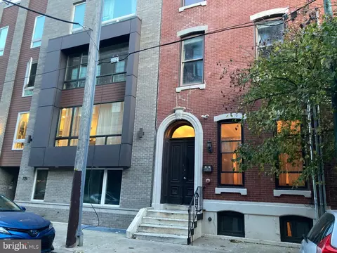 729 S 12th St #200, Philadelphia, PA 19147