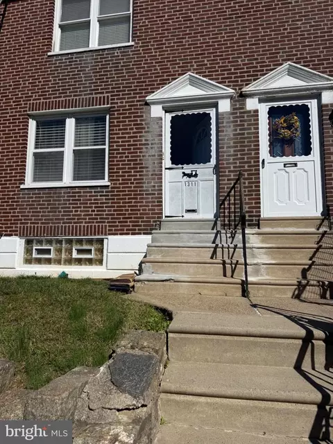 1311 Barnett St, Philadelphia, PA 19111