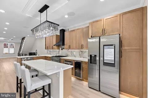 245 S 51st St, Philadelphia, PA 19139