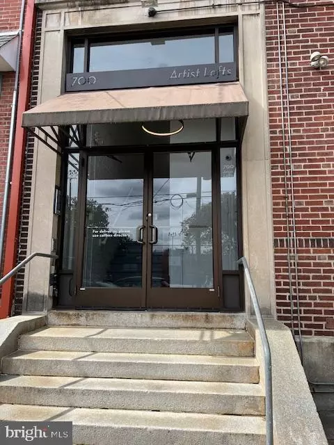 700 S 10th St #3F, Philadelphia, PA 19147