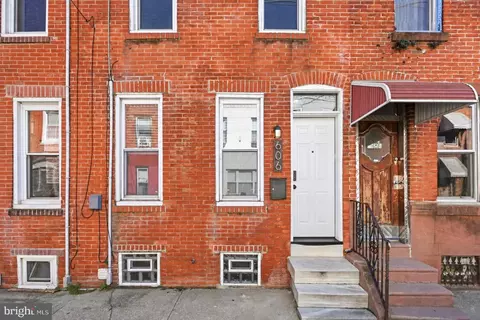 606 Gerritt St, Philadelphia, PA 19147