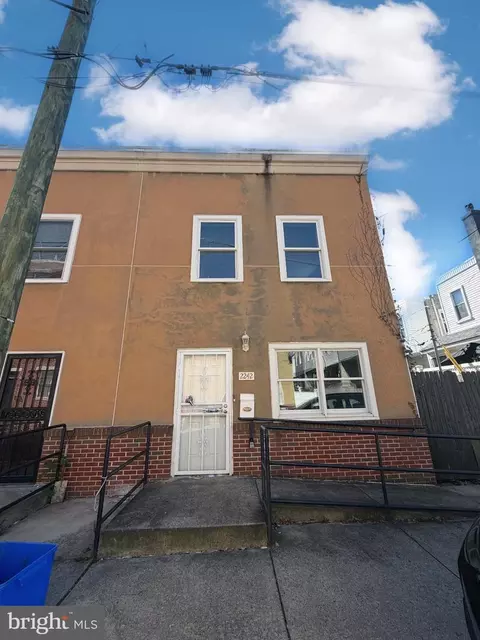 2242 Latona St, Philadelphia, PA 19146