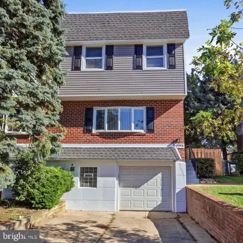 9991 Sandy Rd, Philadelphia, PA 19115