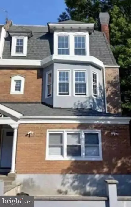 5710 Ashland Ave, Philadelphia, PA 19143