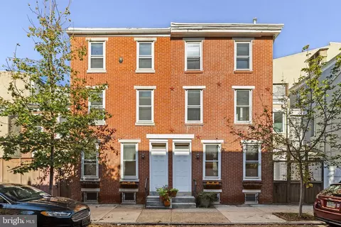 2113 Cherry St, Philadelphia, PA 19103