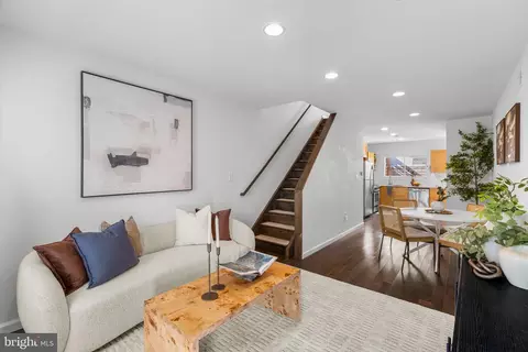 726 S Randolph St, Philadelphia, PA 19147