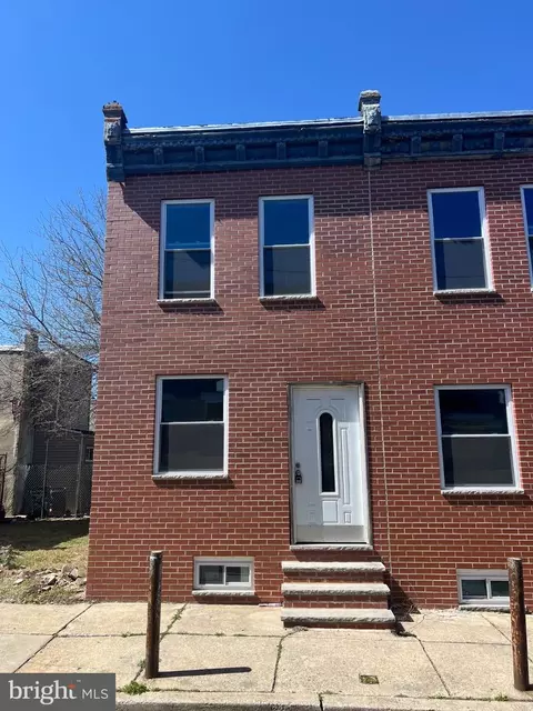 2748 Helen St, Philadelphia, PA 19134