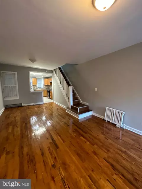 1528 W Oakdale St, Philadelphia, PA 19132