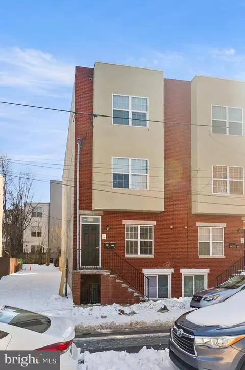 1839 N 18th St, Philadelphia, PA 19121