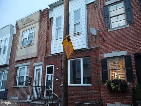 2419 S Philip St, Philadelphia, PA 19148