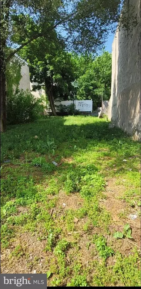 1211 W Susquehanna Ave, Philadelphia, PA 19122