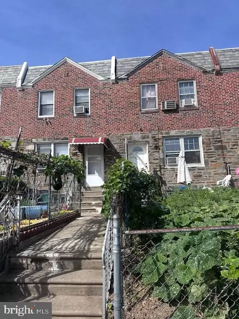 6738 Akron Steet St, Philadelphia, PA 19149