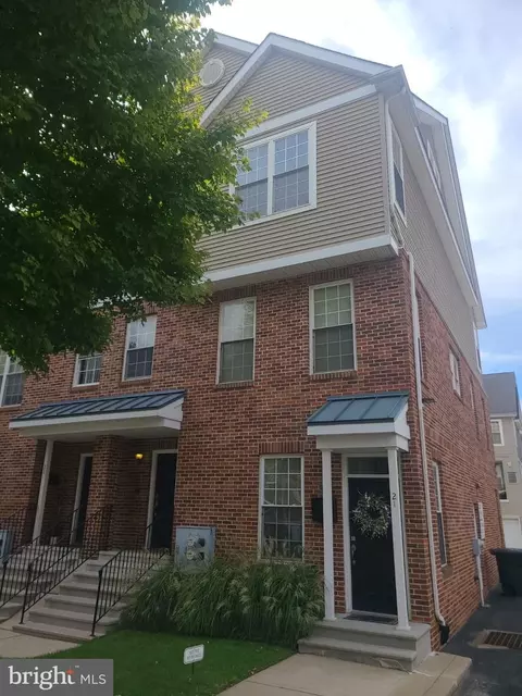 22 Brewerytown Ct, Philadelphia, PA 19121