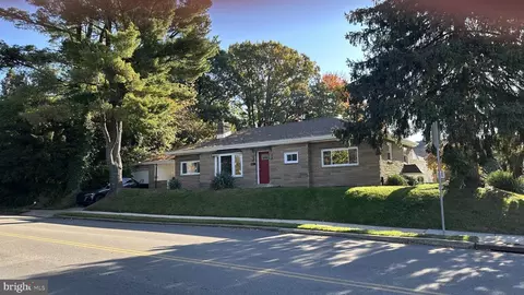8015 Woolston Ave, Philadelphia, PA 19150