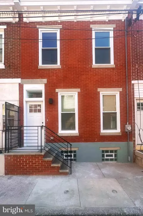 1009 S Bouvier St, Philadelphia, PA 19146