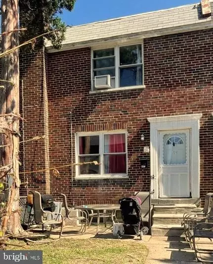 1465 Creston St, Philadelphia, PA 19149