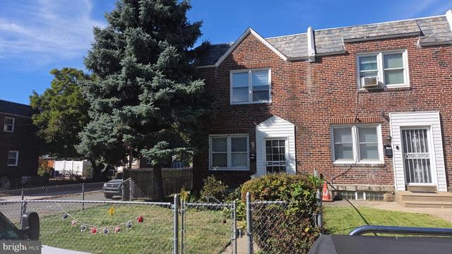 5828 Weymouth St, Philadelphia, PA 19120