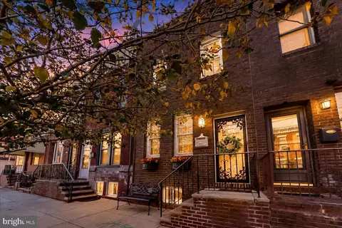 908 Jackson St, Philadelphia, PA 19148