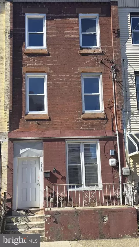2438 N 19th St, Philadelphia, PA 19132