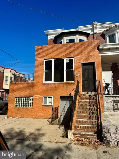 5627 Spruce St, Philadelphia, PA 19139