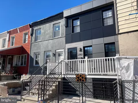 2704 S Marshall St, Philadelphia, PA 19148
