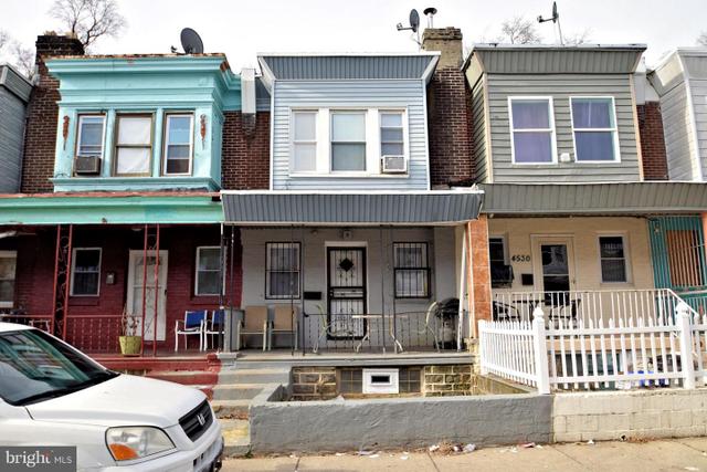 payless aramingo ave