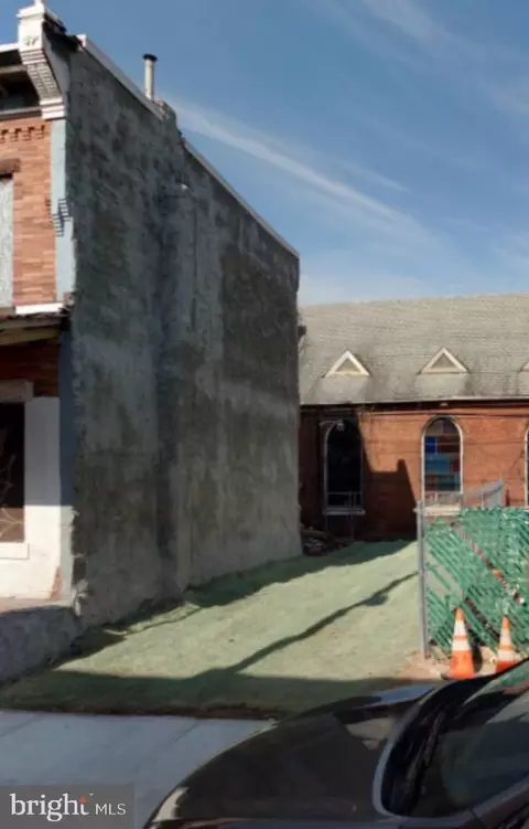 2504 N Myrtlewood St, Philadelphia, PA 19132