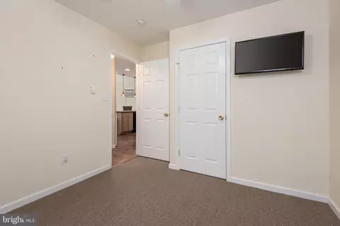 163 Lakeview Dr, Dingmans Ferry, PA 18328 photo 10