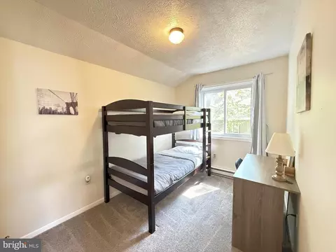 1026 Hampstead Rd, Bushkill, PA 18324 photo 27