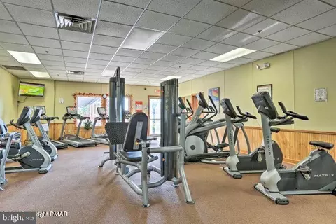 1026 Hampstead Rd, Bushkill, PA 18324 photo 55