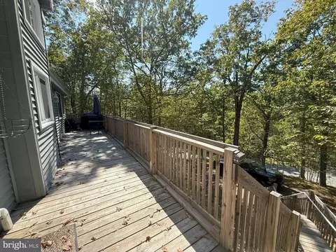 1026 Hampstead Rd, Bushkill, PA 18324 photo 36