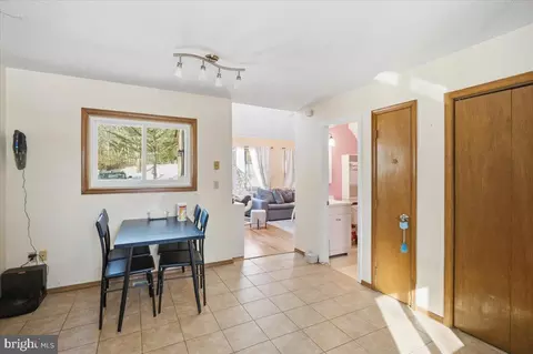 186 Pocono Blvd, Bushkill, PA 18324 photo 11