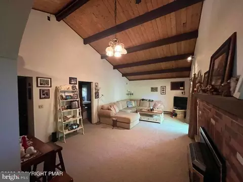 Living - 5970 Decker Rd, Bushkill, PA 18324 photo 1 of 1