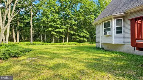 Exterior - Undisclosed, Bushkill, PA 18324 photo 3 of 7