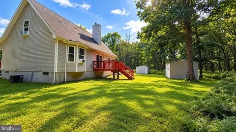 Exterior - Undisclosed, Bushkill, PA 18324 photo 4 of 7