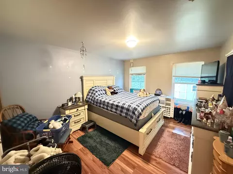 Bedroom - Undisclosed, Bushkill, PA 18324 photo 2 of 3