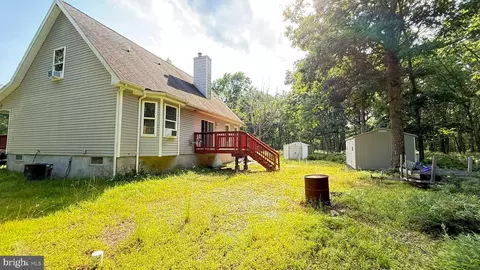 Exterior - Undisclosed, Bushkill, PA 18324 photo 3 of 11