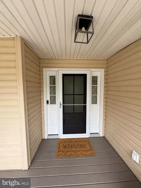 Exterior - 6043 Decker Rd, Bushkill, PA 18324 photo 5 of 18