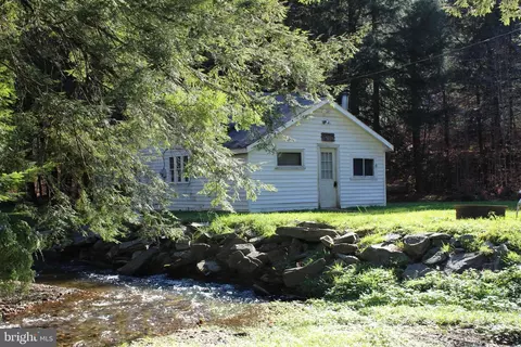 72 Evergreen, Ulysses, PA 16948