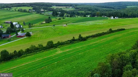 1060 Brookland Rd, Coudersport, PA 16915